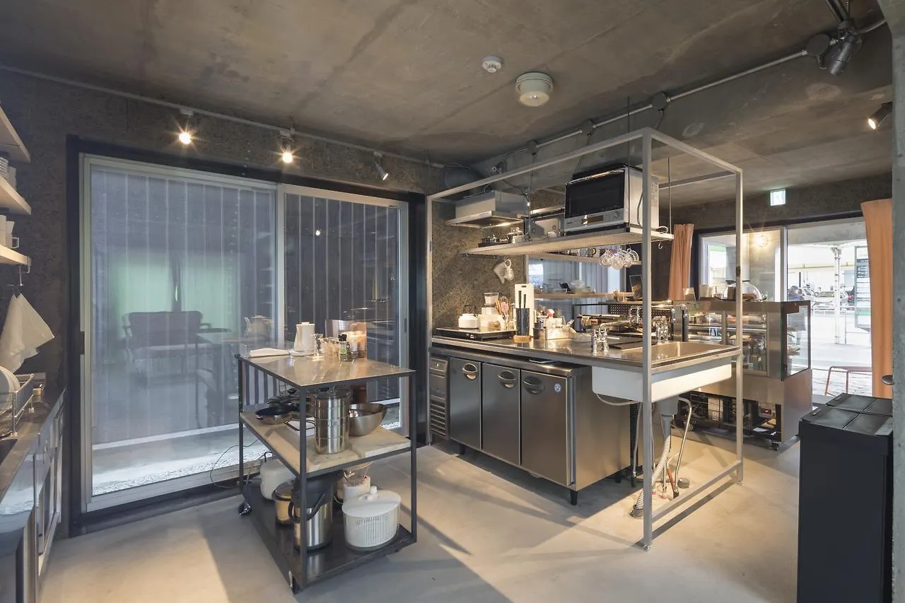 The Blend Inn - Studio Osaka Hotel