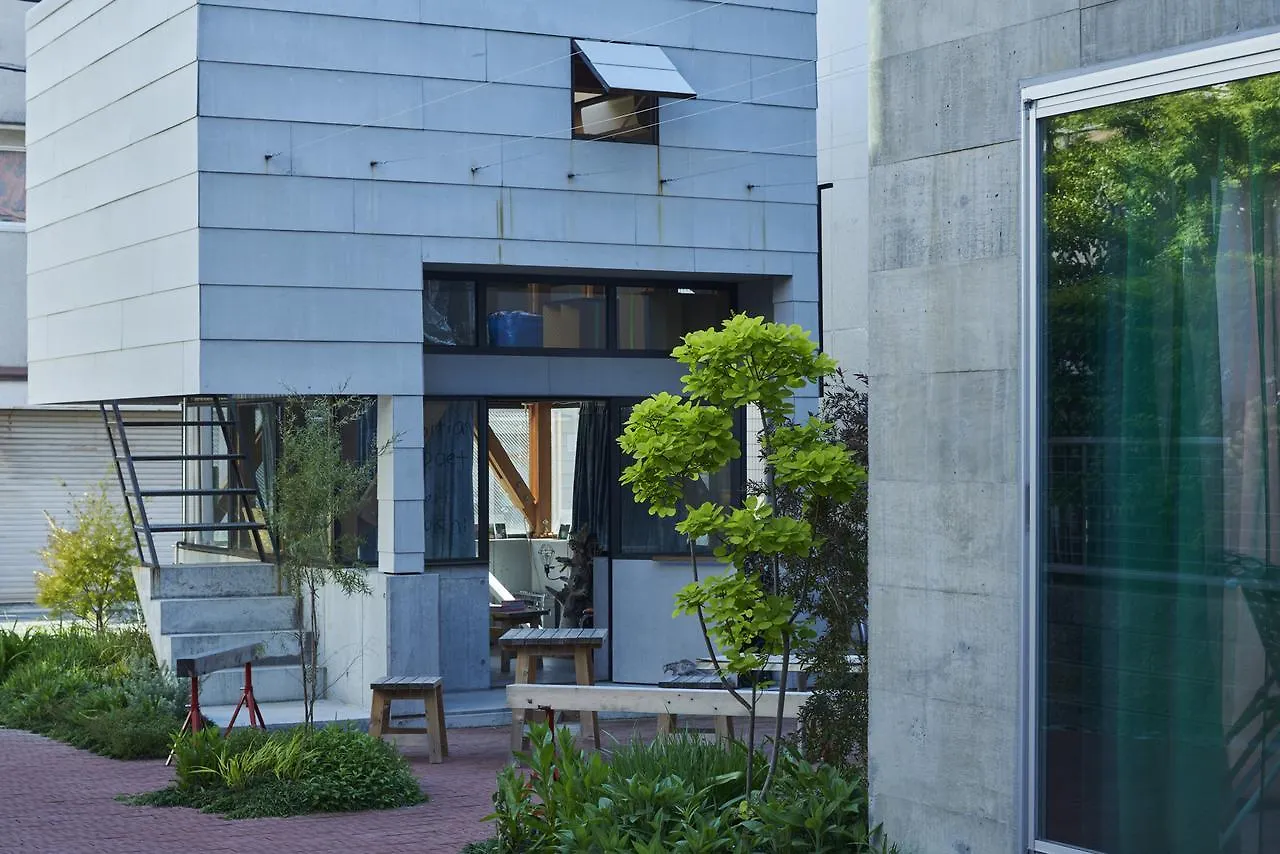 The Blend Inn - Studio Ōsaka 2*,