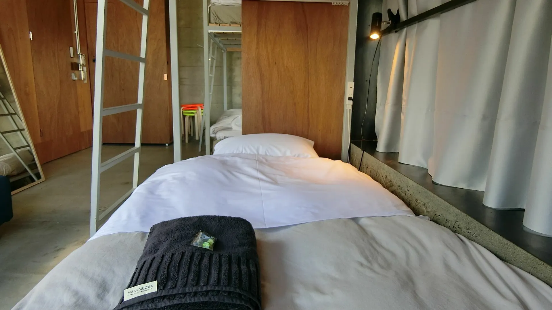 The Blend Inn - Studio Osaka 2*,  Japan